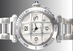 Une réplique de la Pacha de Cartier