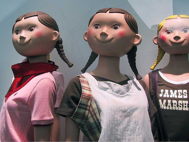 admirable_design_mannequins.jpg