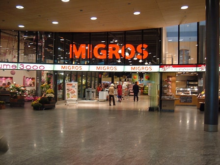 admirable_design_facade-migros.jpg