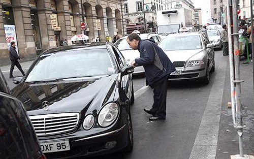 admirable_design_taxis.jpg