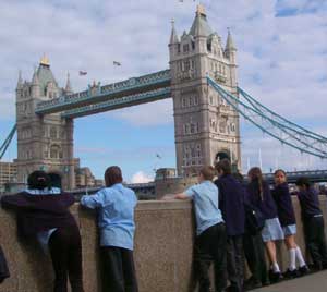 londonbridge300w.jpg